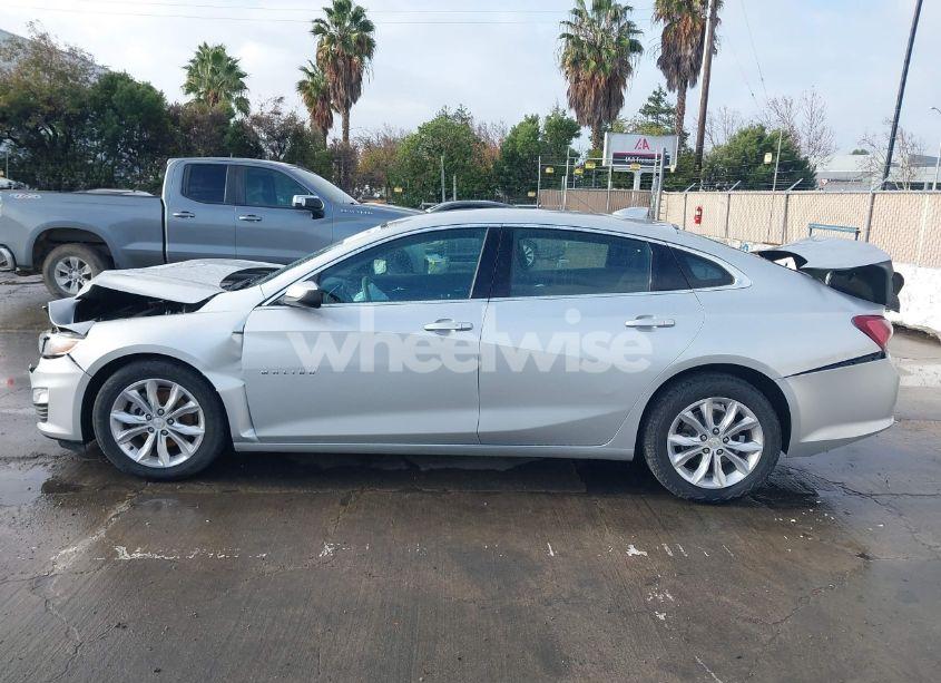 Photo 15 of 2020 Chevrolet Malibu FWD LT (VIN 1G1ZD5STXLF041245)
