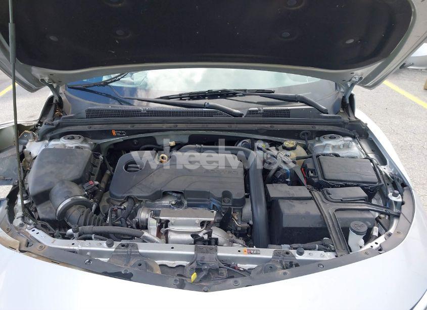 Photo 10 of 2020 Chevrolet Malibu FWD LT (VIN 1G1ZD5STXLF054948)