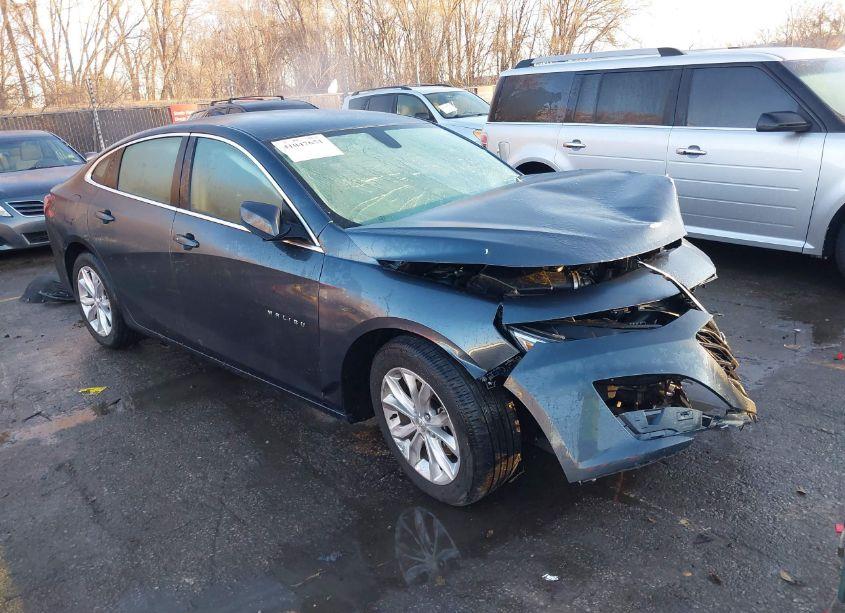 2020 Chevrolet Malibu FWD LT (VIN 1G1ZD5STXLF054979) main photo