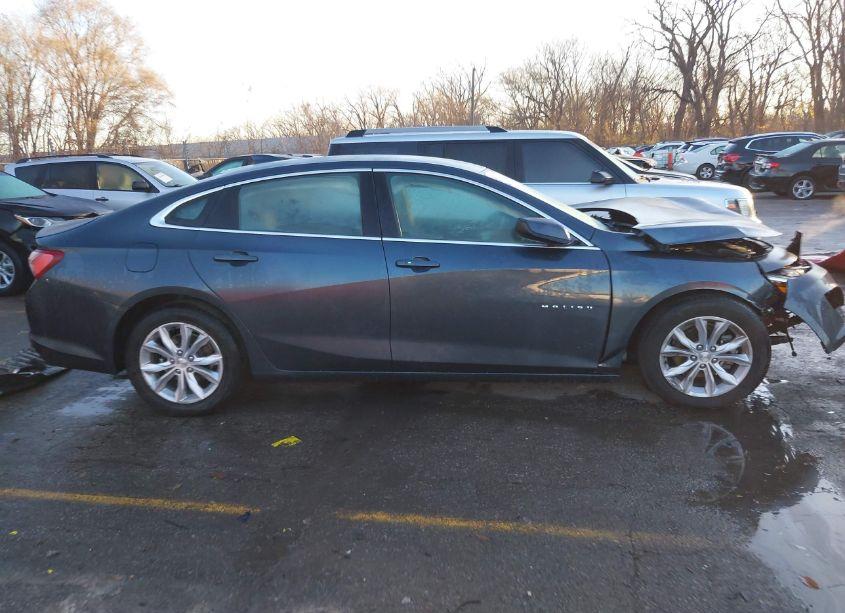 Photo 14 of 2020 Chevrolet Malibu FWD LT (VIN 1G1ZD5STXLF054979)