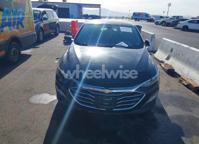 Photo 12 of 2020 Chevrolet Malibu FWD LT (VIN 1G1ZD5STXLF066386)