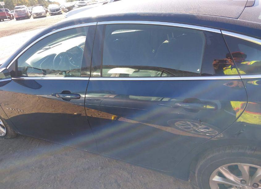 Photo 14 of 2020 Chevrolet Malibu FWD LT (VIN 1G1ZD5STXLF078344)