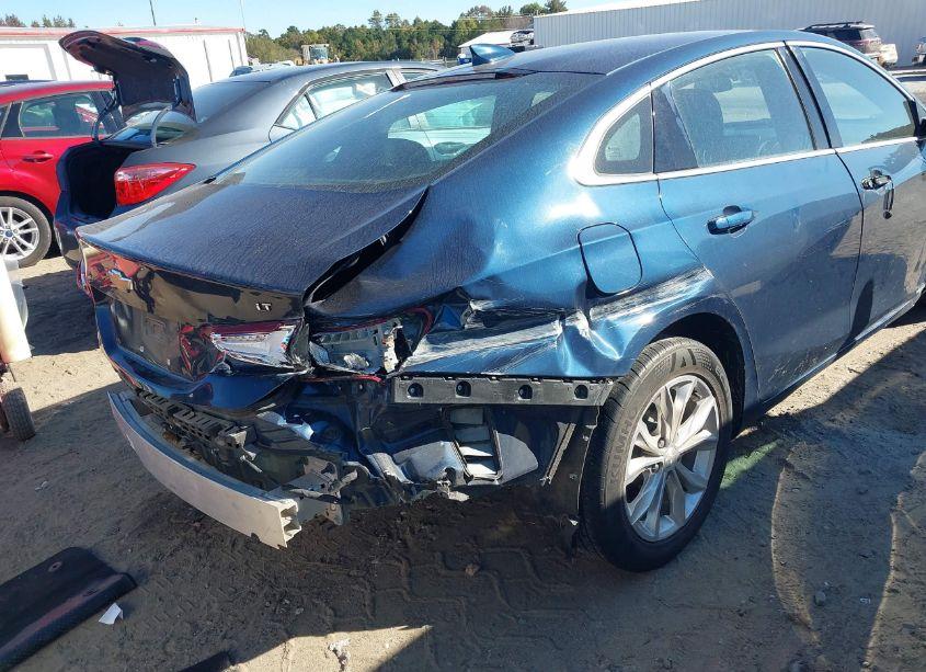 Photo 6 of 2020 Chevrolet Malibu FWD LT (VIN 1G1ZD5STXLF078344)