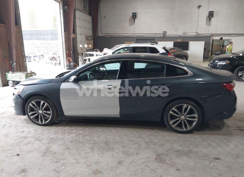 Photo 14 of 2020 Chevrolet Malibu FWD LT (VIN 1G1ZD5STXLF099405)