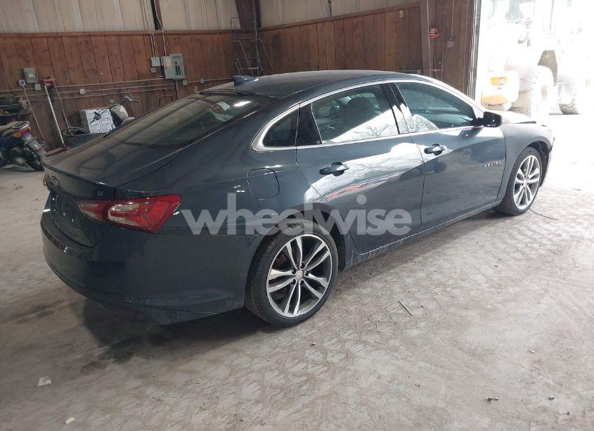 Photo 4 of 2020 Chevrolet Malibu FWD LT (VIN 1G1ZD5STXLF099405)