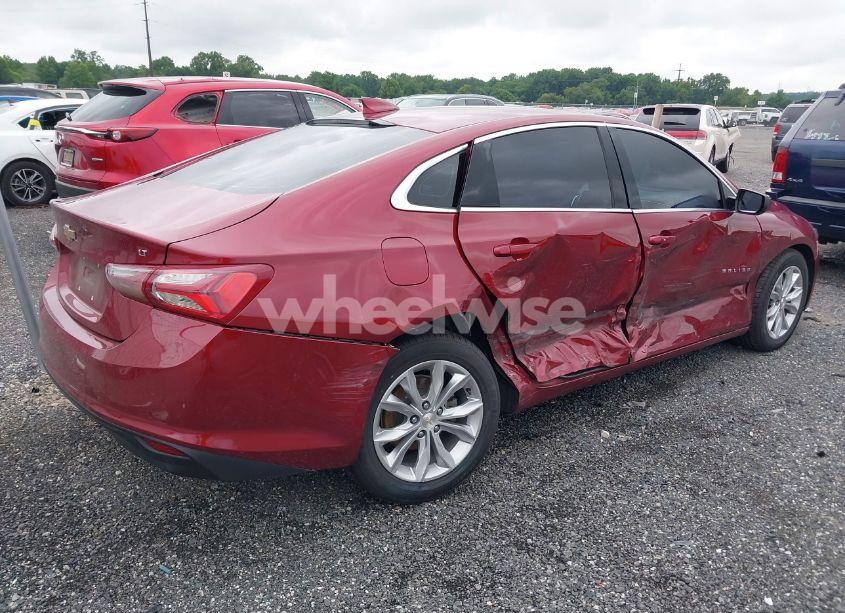 Photo 4 of 2020 Chevrolet Malibu FWD LT (VIN 1G1ZD5STXLF105350)