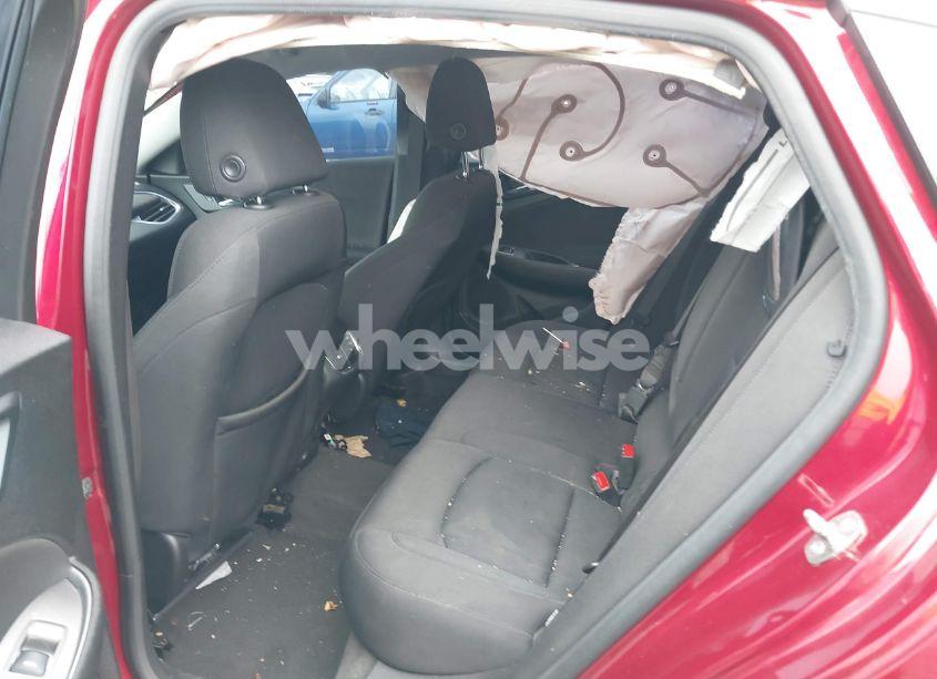 Photo 8 of 2020 Chevrolet Malibu FWD LT (VIN 1G1ZD5STXLF105350)