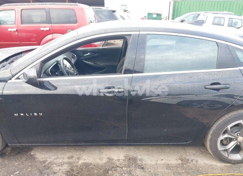 Photo 14 of 2020 Chevrolet Malibu FWD LT (VIN 1G1ZD5STXLF107163)