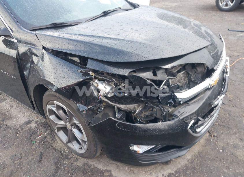 Photo 6 of 2020 Chevrolet Malibu FWD LT (VIN 1G1ZD5STXLF107163)