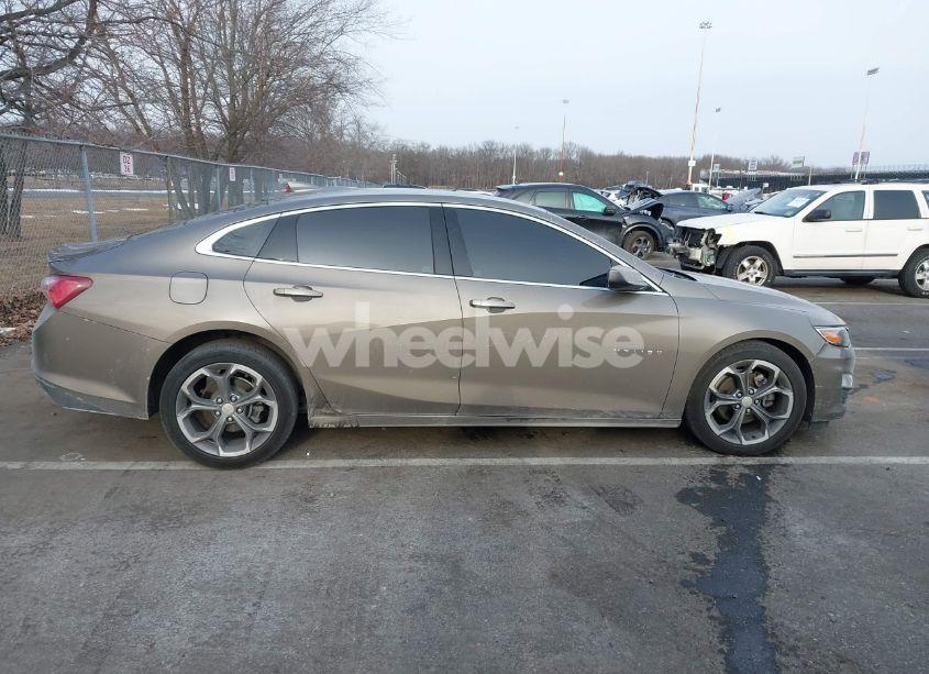 Photo 13 of 2020 Chevrolet Malibu FWD LT (VIN 1G1ZD5STXLF128613)