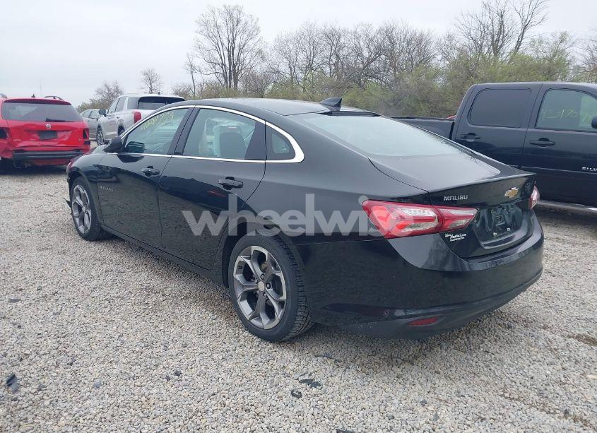 Photo 3 of 2020 Chevrolet Malibu FWD LT (VIN 1G1ZD5STXLF155651)