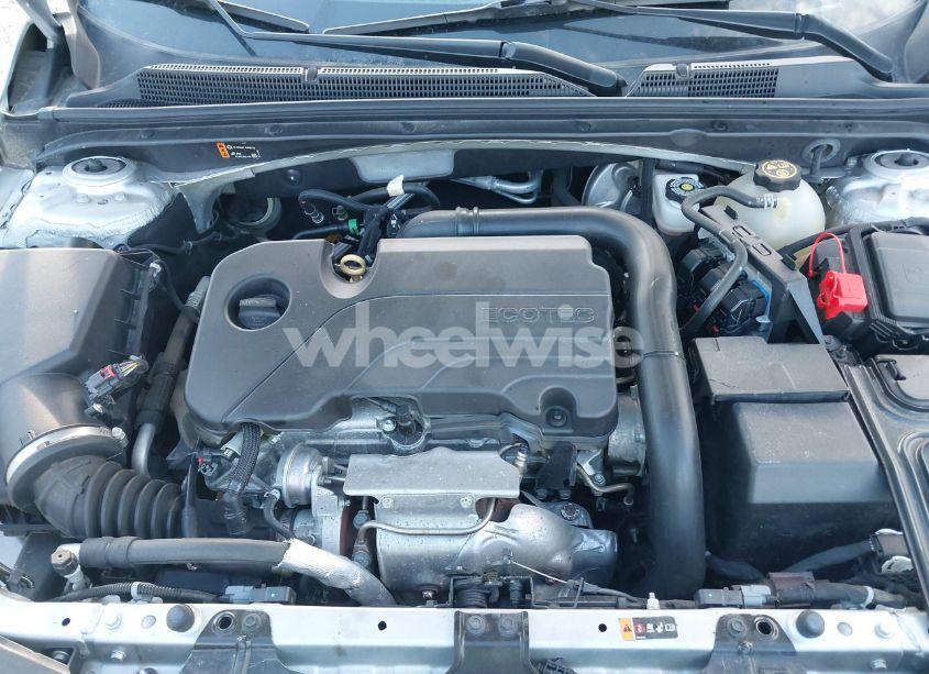 Photo 10 of 2021 Chevrolet Malibu FWD LT (VIN 1G1ZD5STXMF009283)
