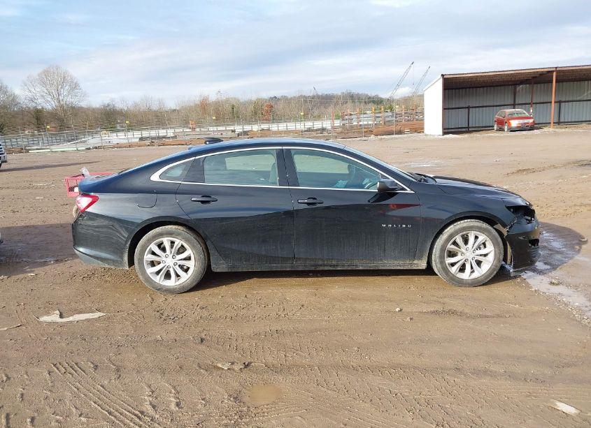 Photo 13 of 2021 Chevrolet Malibu FWD LT (VIN 1G1ZD5STXMF010093)