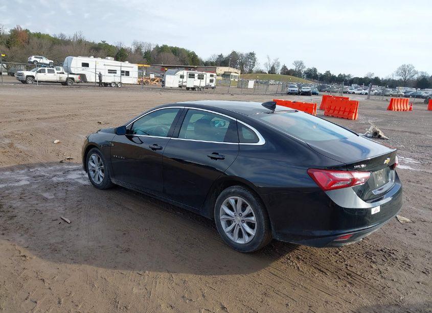 Photo 3 of 2021 Chevrolet Malibu FWD LT (VIN 1G1ZD5STXMF010093)