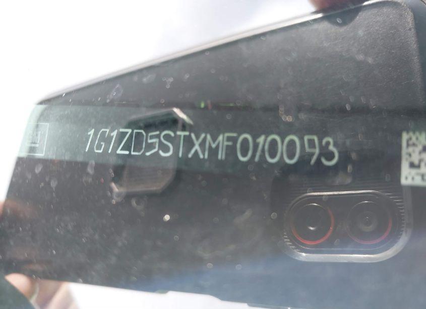 Photo 9 of 2021 Chevrolet Malibu FWD LT (VIN 1G1ZD5STXMF010093)