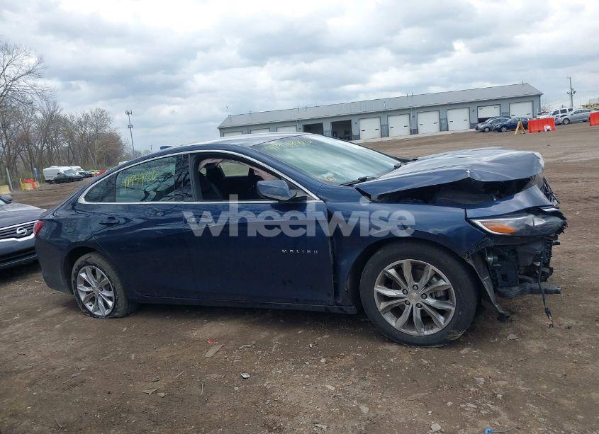Photo 13 of 2021 Chevrolet Malibu FWD LT (VIN 1G1ZD5STXMF012314)