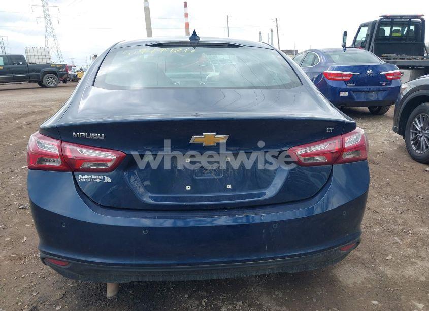 Photo 16 of 2021 Chevrolet Malibu FWD LT (VIN 1G1ZD5STXMF012314)