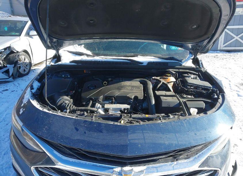 Photo 10 of 2021 Chevrolet Malibu FWD LT (VIN 1G1ZD5STXMF019442)