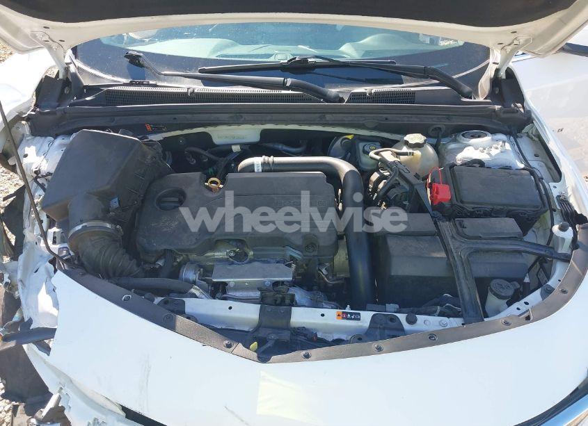 Photo 10 of 2021 Chevrolet Malibu LT (VIN 1G1ZD5STXMF026326)