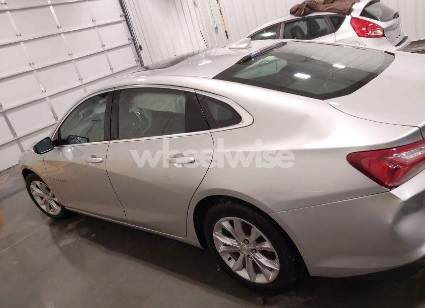 Photo 14 of 2021 Chevrolet Malibu FWD LT (VIN 1G1ZD5STXMF037200)