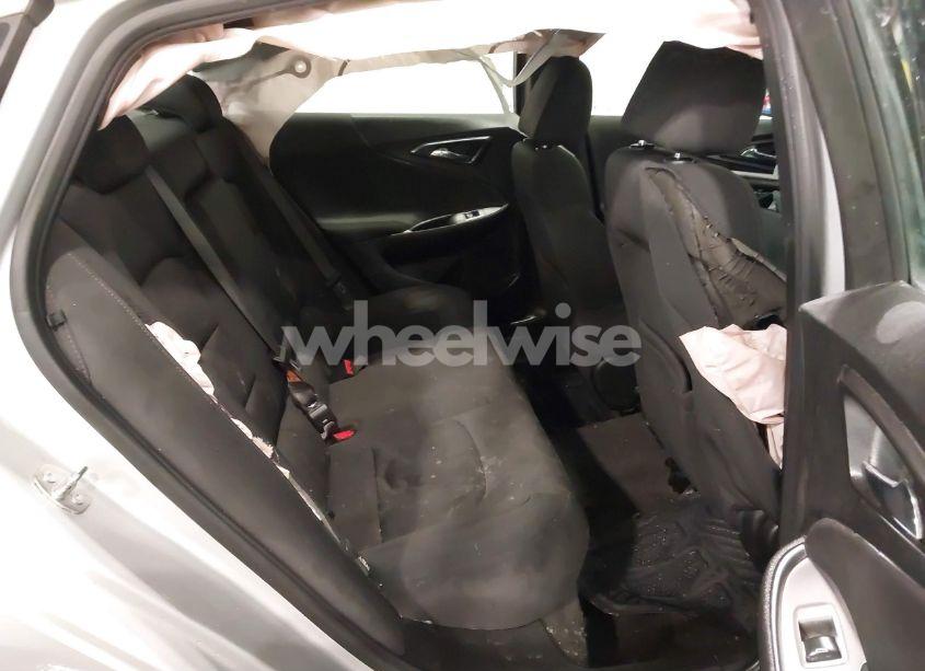 Photo 8 of 2021 Chevrolet Malibu FWD LT (VIN 1G1ZD5STXMF037200)