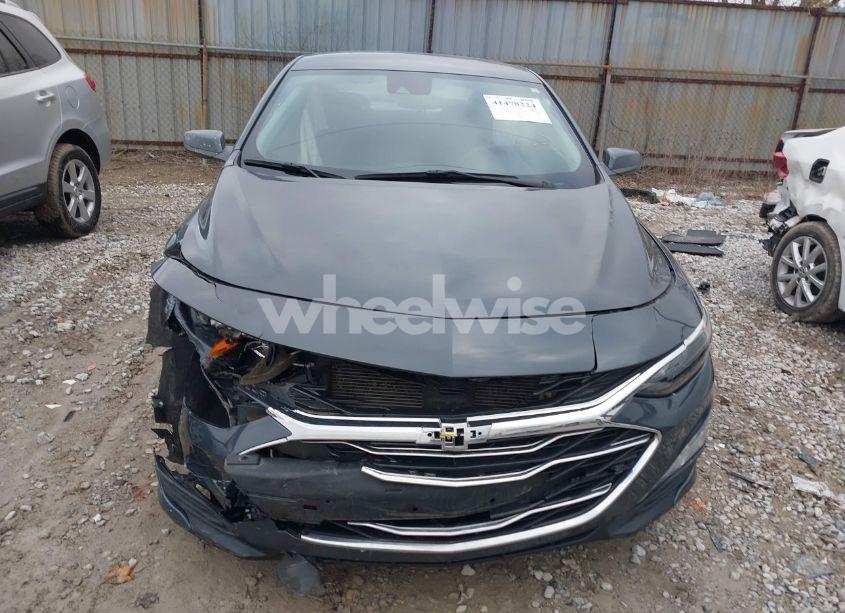 Photo 12 of 2021 Chevrolet Malibu FWD LT (VIN 1G1ZD5STXMF048469)