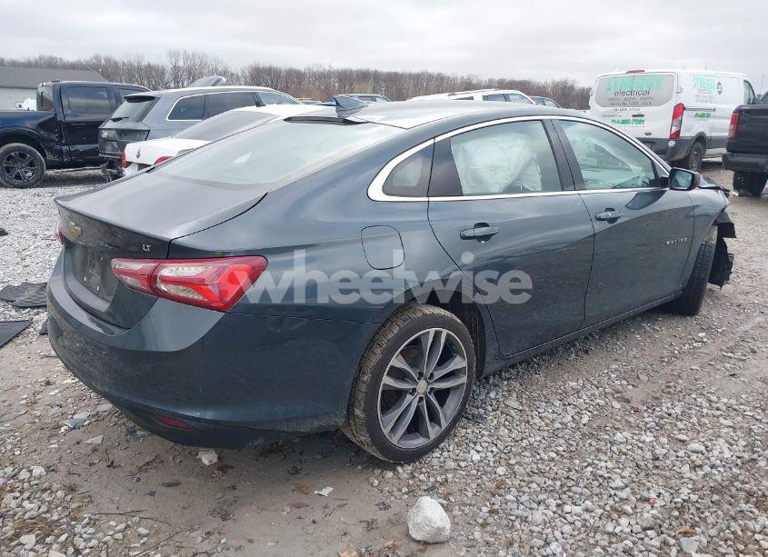 Photo 4 of 2021 Chevrolet Malibu FWD LT (VIN 1G1ZD5STXMF048469)