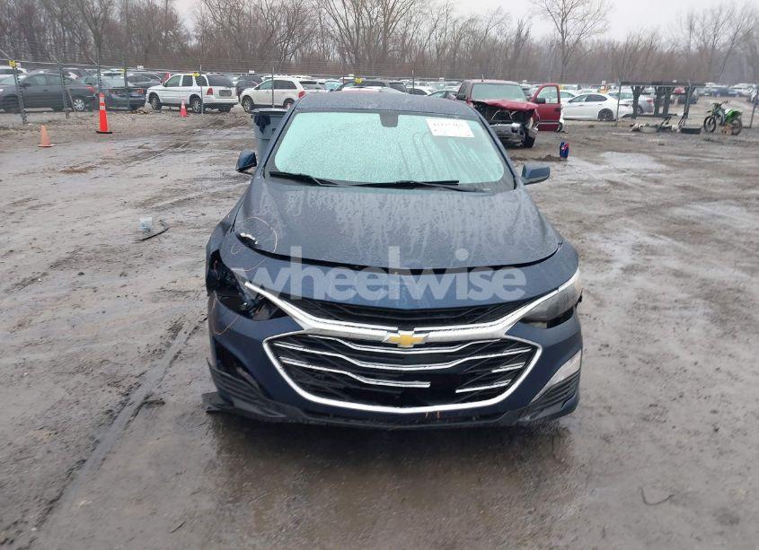 Photo 12 of 2021 Chevrolet Malibu FWD LT (VIN 1G1ZD5STXMF063652)