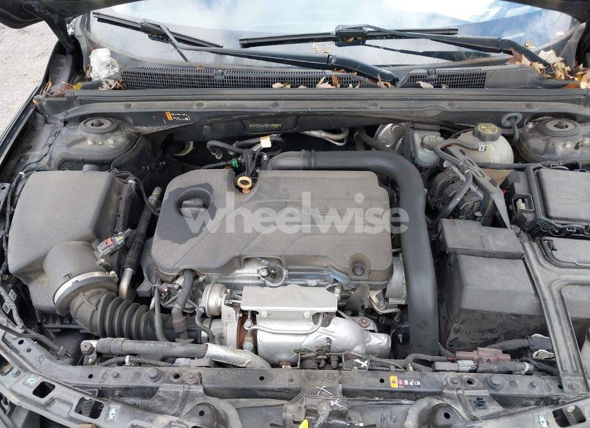 Photo 10 of 2021 Chevrolet Malibu FWD LT (VIN 1G1ZD5STXMF073257)