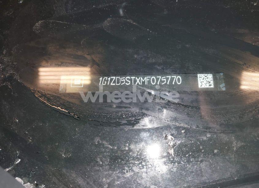 Photo 9 of 2021 Chevrolet Malibu FWD LT (VIN 1G1ZD5STXMF075770)