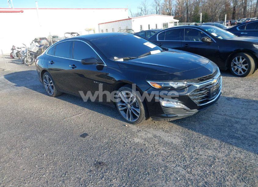 2022 Chevrolet Malibu FWD LT (VIN 1G1ZD5STXNF104282) main photo