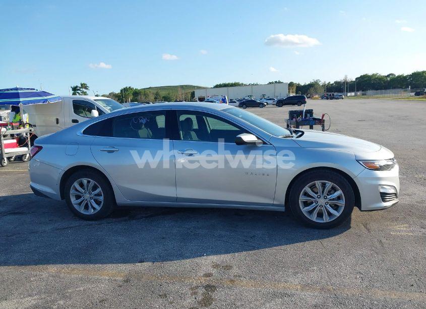 Photo 14 of 2022 Chevrolet Malibu FWD LT (VIN 1G1ZD5STXNF110258)