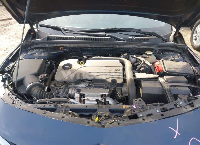 Photo 10 of 2022 Chevrolet Malibu FWD LT (VIN 1G1ZD5STXNF120353)