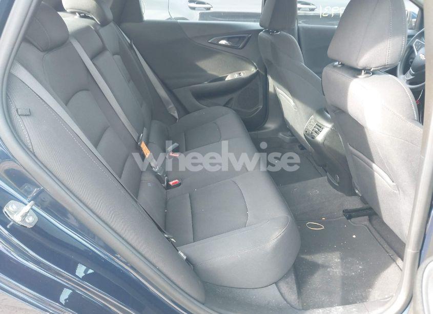 Photo 8 of 2022 Chevrolet Malibu FWD LT (VIN 1G1ZD5STXNF120353)