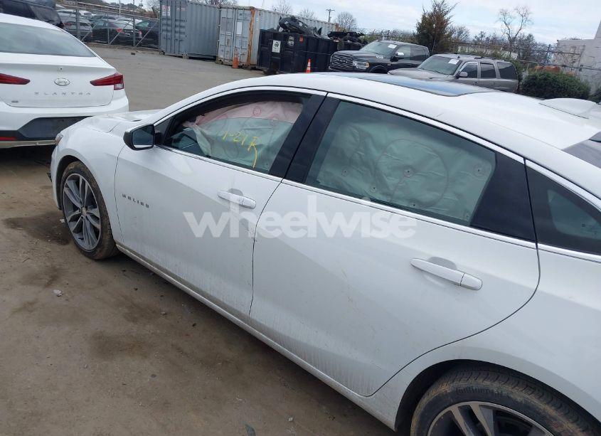 Photo 14 of 2022 Chevrolet Malibu FWD LT (VIN 1G1ZD5STXNF143096)