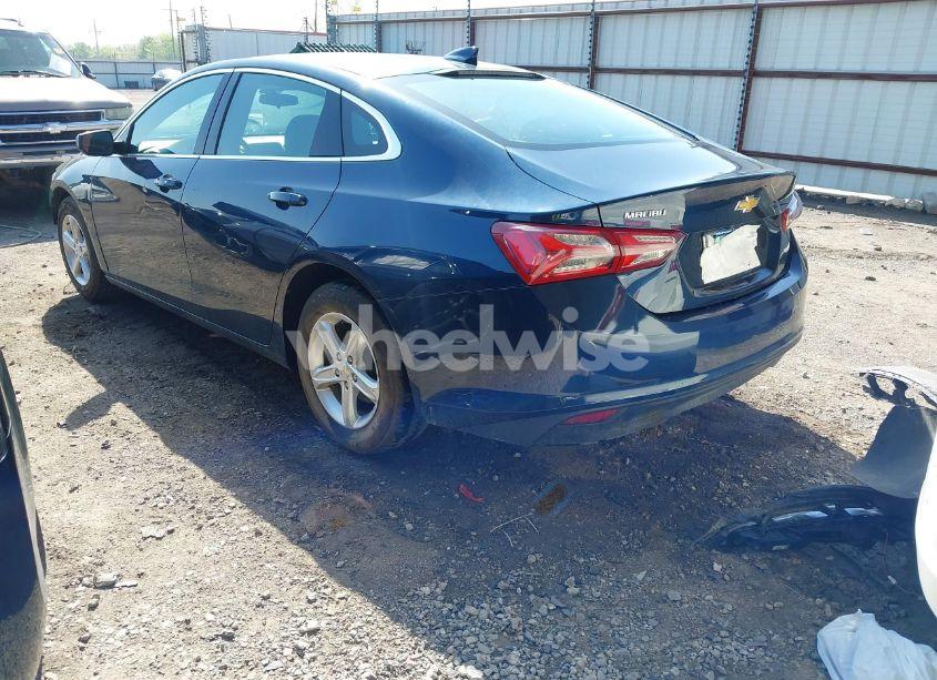 Photo 4 of 2022 Chevrolet Malibu FWD LT (VIN 1G1ZD5STXNF150016)