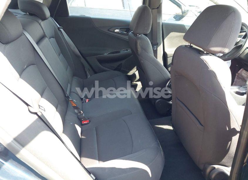 Photo 8 of 2022 Chevrolet Malibu FWD LT (VIN 1G1ZD5STXNF150016)