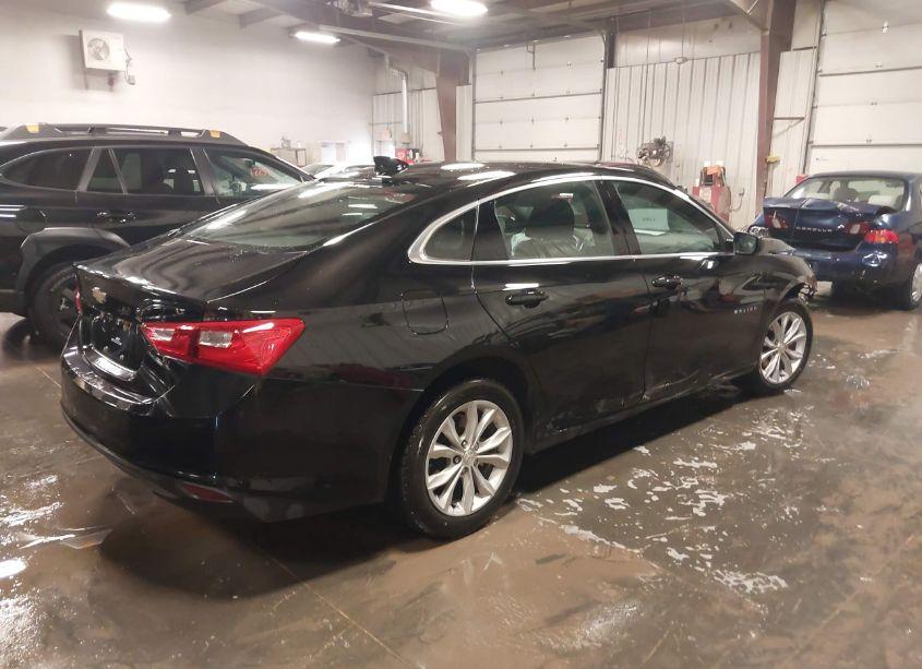 Photo 4 of 2023 Chevrolet Malibu FWD 1LT (VIN 1G1ZD5STXPF113423)