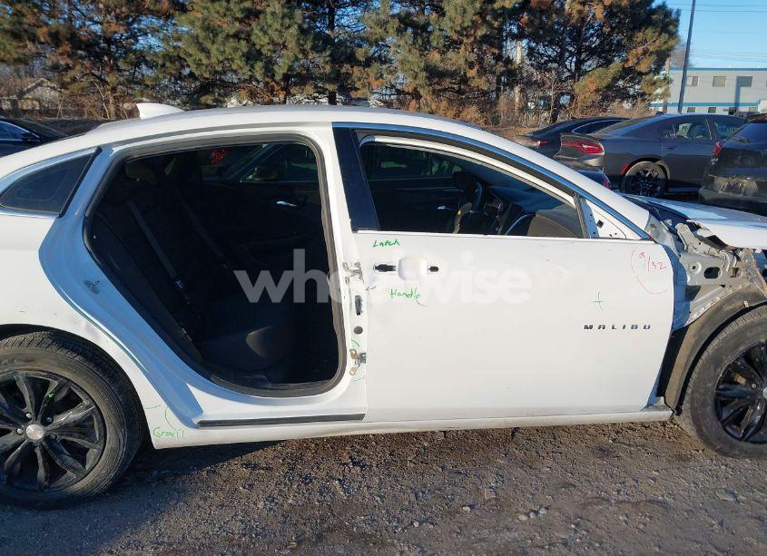 Photo 14 of 2023 Chevrolet Malibu FWD 1LT (VIN 1G1ZD5STXPF140167)