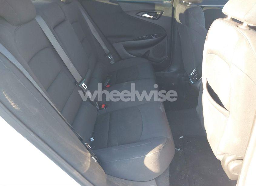 Photo 8 of 2023 Chevrolet Malibu FWD 1LT (VIN 1G1ZD5STXPF140167)