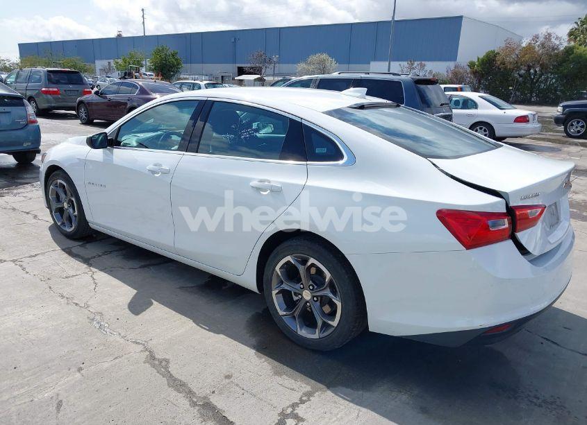 Photo 3 of 2023 Chevrolet Malibu FWD 1LT (VIN 1G1ZD5STXPF168339)