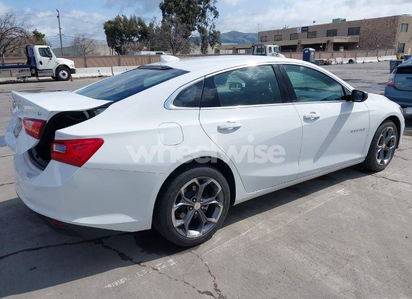 Photo 4 of 2023 Chevrolet Malibu FWD 1LT (VIN 1G1ZD5STXPF168339)