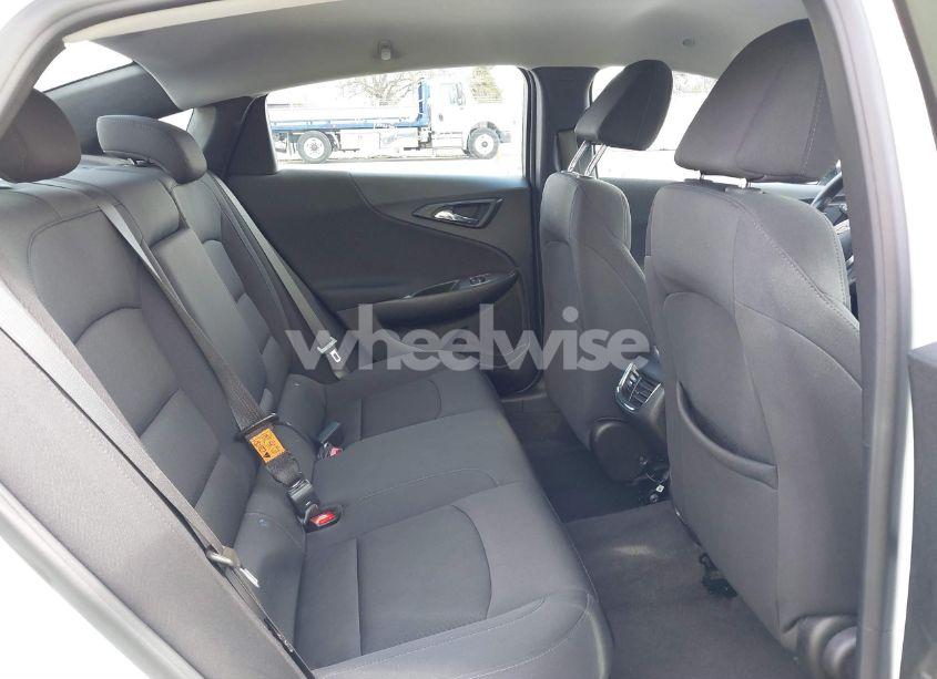 Photo 8 of 2023 Chevrolet Malibu FWD 1LT (VIN 1G1ZD5STXPF168339)