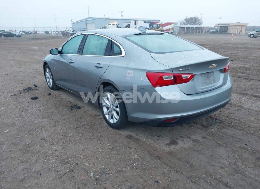 Photo 3 of 2023 Chevrolet Malibu FWD 1LT (VIN 1G1ZD5STXPF172908)