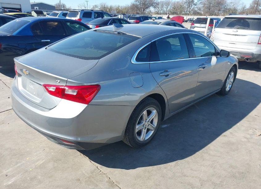 Photo 4 of 2023 Chevrolet Malibu FWD 1LT (VIN 1G1ZD5STXPF180944)