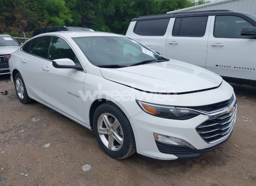 2023 Chevrolet Malibu FWD 1LT (VIN 1G1ZD5STXPF182189) main photo