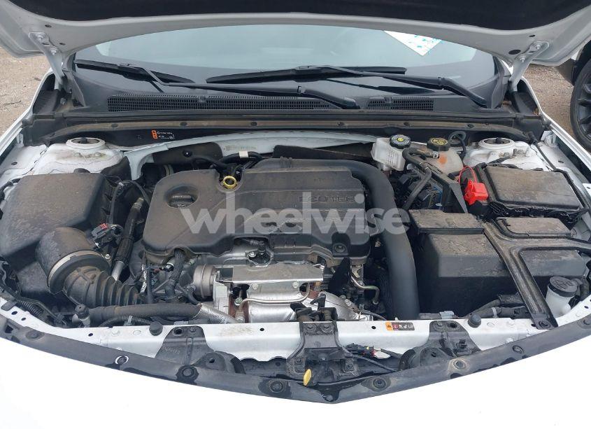 Photo 10 of 2023 Chevrolet Malibu FWD 1LT (VIN 1G1ZD5STXPF182189)