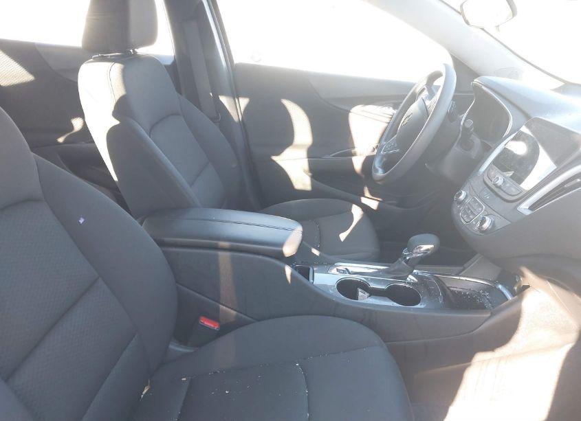 Photo 5 of 2023 Chevrolet Malibu FWD 1LT (VIN 1G1ZD5STXPF207060)