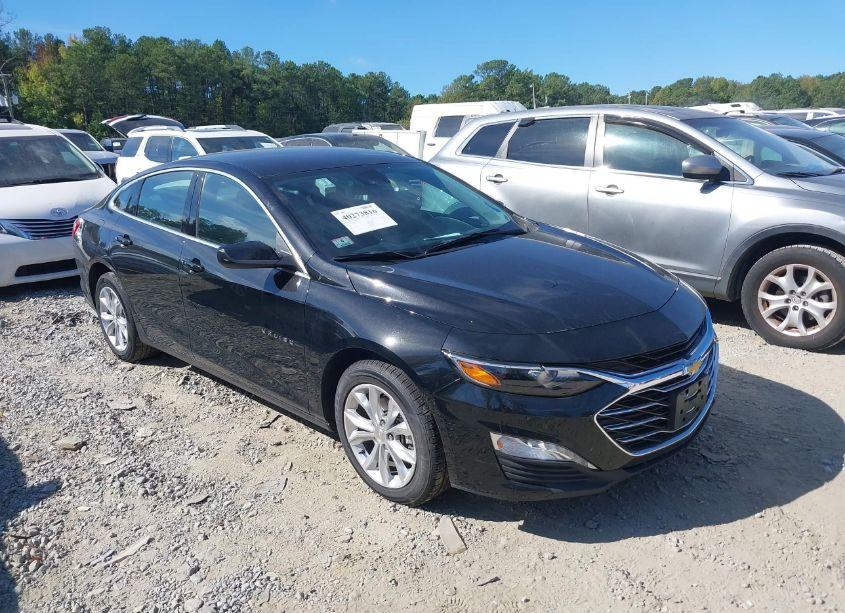 2023 Chevrolet Malibu FWD 1LT (VIN 1G1ZD5STXPF220357) main photo