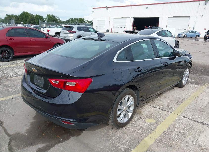 Photo 4 of 2023 Chevrolet Malibu FWD 1LT (VIN 1G1ZD5STXPF221511)